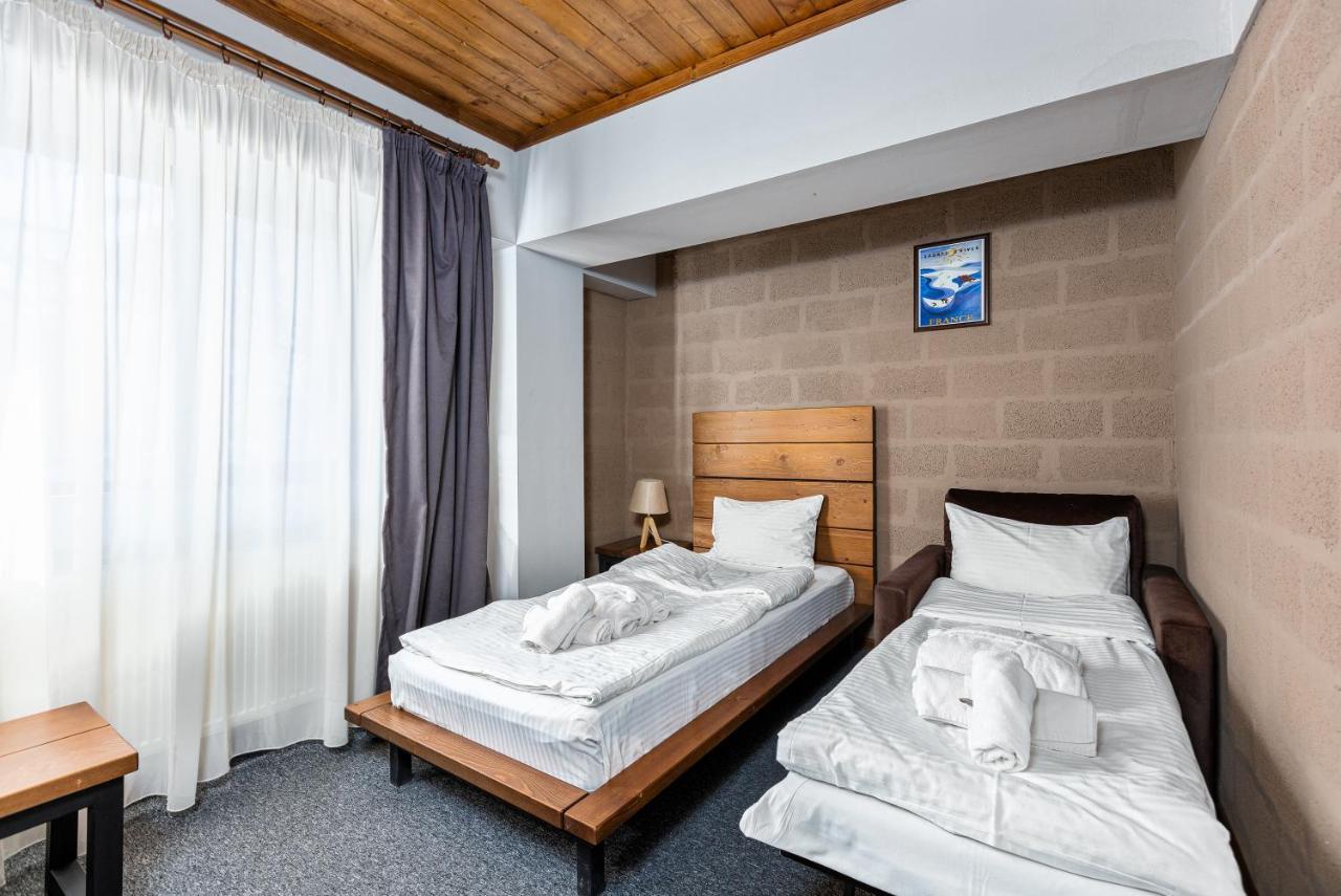 Alpine Lounge Boutique Hotel Kazbegi Ngoại thất bức ảnh