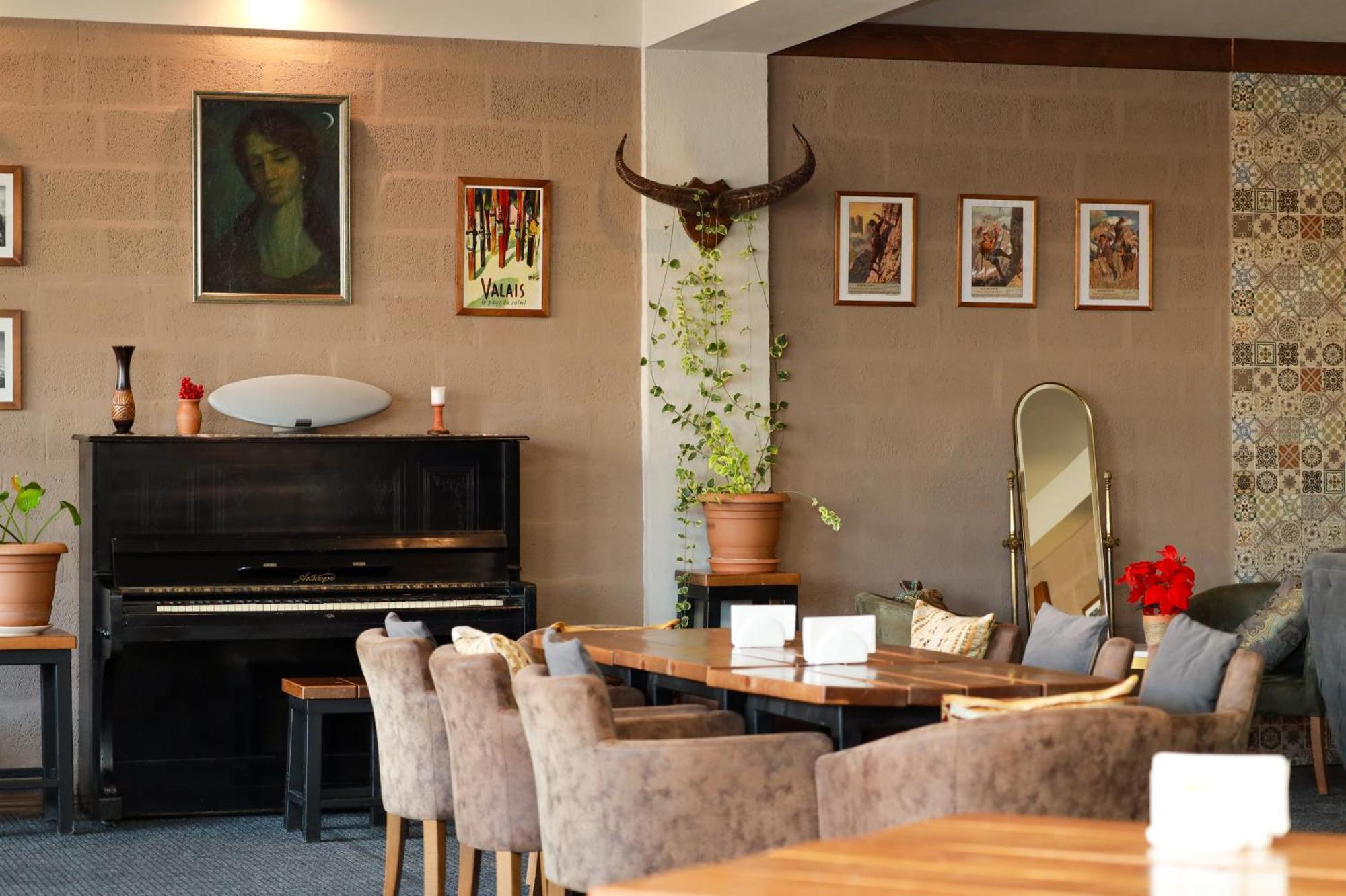 Alpine Lounge Boutique Hotel Kazbegi Ngoại thất bức ảnh